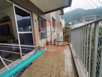 Imperdível - Apartamento dois quartos com varanda e vaga , todo reformado , repleto de armários. - TJAP20207