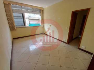Apartamento com dois quartos duas vagas a cinco minutos da Saens Pena - TJAP20262