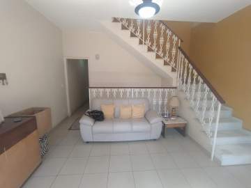 Imperdível - Casa à Venda na Tijuca juntinho Saens Pena - TJCA30026