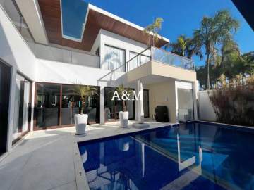 Casa em Condomínio à venda Avenida das Américas, Barra da Tijuca, Rio de Janeiro - R$ 13.000.000 - AMCN50002