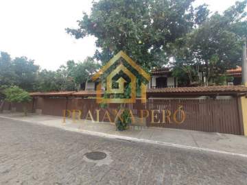 Ótima localização - Lindíssima casa em condomínio há poucos metros da praia do Peró - PPCN30012