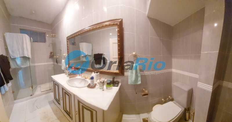 Conheça banheiro suíte 2 do imóvel - Cobertura à venda Avenida Atlântica, Copacabana, Rio de Janeiro - R$ 9.500.000 - VECO40052 - 23 banheiro suíte 2 - 23