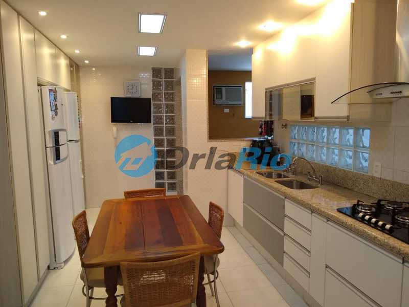 Conheça COZINHA do imóvel - Cobertura à venda Rua Paula Freitas, Copacabana, Rio de Janeiro - R$ 7.500.000 - OLCO40001 - 21 COZINHA - 21