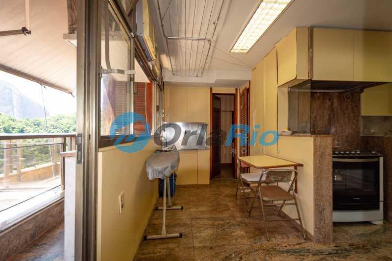 Conheça área de serviço do imóvel - 4 QUARTOS, 1 VAGA, VARANDA, DEPENDÊNCIA, 4 VAGAS DE GARAGEM, COPACABANA - OLCO40003 - 30 área de serviço - 30