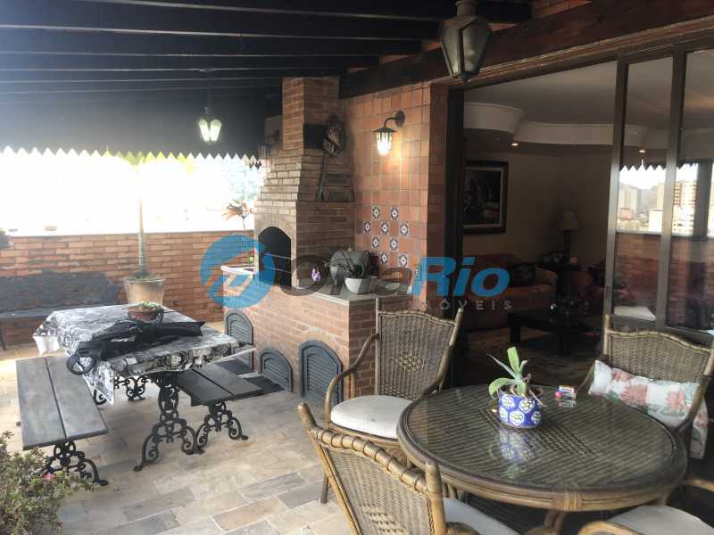 Conheça Churrasqueira da piscina do imóvel - Cobertura à venda Rua Pereira da Silva, Laranjeiras, Rio de Janeiro - R$ 2.600.000 - OLCO40006 - 14 Churrasqueira da piscina - 14