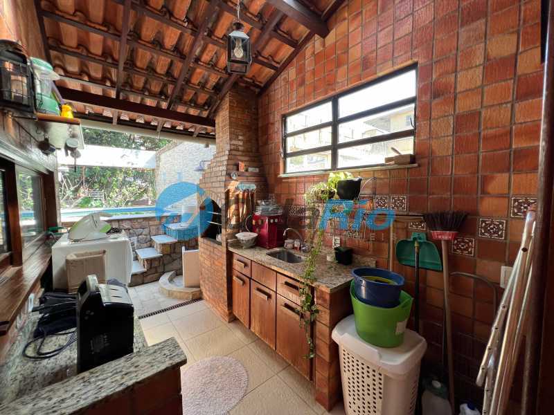 Conheça Churrasqueira do imóvel - Cobertura à venda Rua Belisário Távora, Laranjeiras, Rio de Janeiro - R$ 1.900.000 - OLCO20014 - 5 Churrasqueira - 5