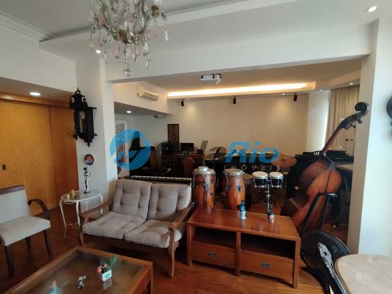 Conheça sala do imóvel - Apartamento à venda Avenida Nossa Senhora de Copacabana, Leme, Rio de Janeiro - R$ 2.490.000 - OLAP30412 - 5 sala - 5