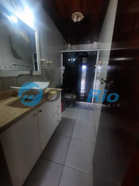 Conheça Banheiro Social do imóvel - Apartamento para alugar Rua Almirante Ingran, Vila da Penha, Rio de Janeiro - R$ 1.300 - OLAP20332 - 19 Banheiro Social - 19