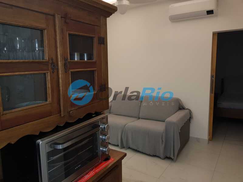 Conheça SALA do imóvel - Kitnet/Conjugado 48m² à venda Rua Ronald de Carvalho, Copacabana, Rio de Janeiro - R$ 700.000 - OLKI00122 - 6 SALA - 6