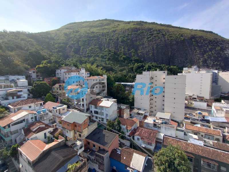 Conheça Vista da sala do imóvel - Apartamento à venda Rua Pompeu Loureiro, Copacabana, Rio de Janeiro - R$ 1.300.000 - OLAP30588 - 2 Vista da sala - 2