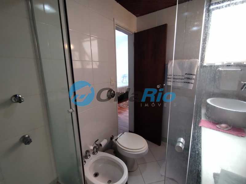 Conheça Banheiro suite .... do imóvel - Apartamento à venda Rua Pompeu Loureiro, Copacabana, Rio de Janeiro - R$ 1.300.000 - OLAP30588 - 15 Banheiro suite .... - 15