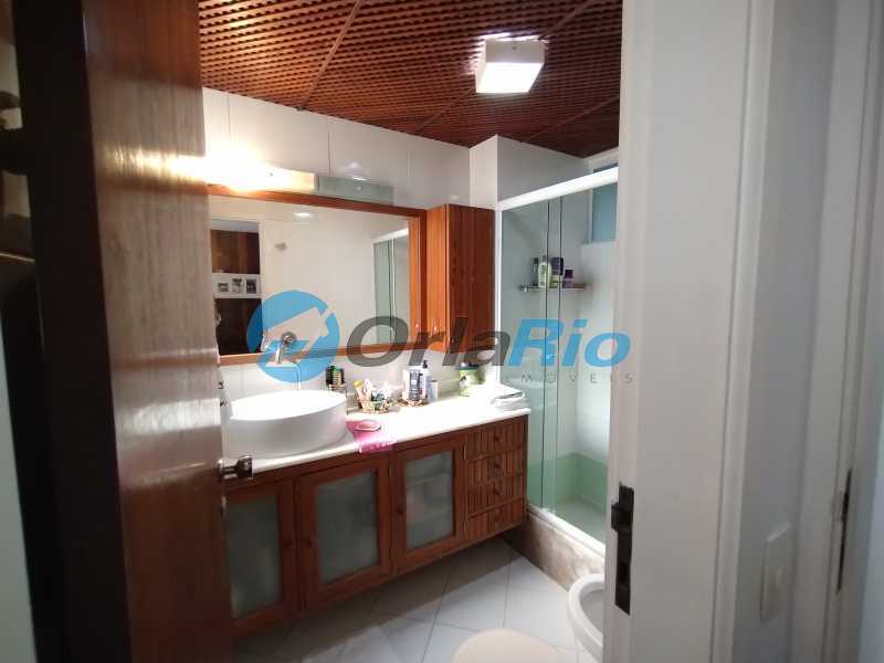 Conheça Banheiro Suite.. do imóvel - Apartamento à venda Rua Pompeu Loureiro, Copacabana, Rio de Janeiro - R$ 1.300.000 - OLAP30588 - 14 Banheiro Suite.. - 14