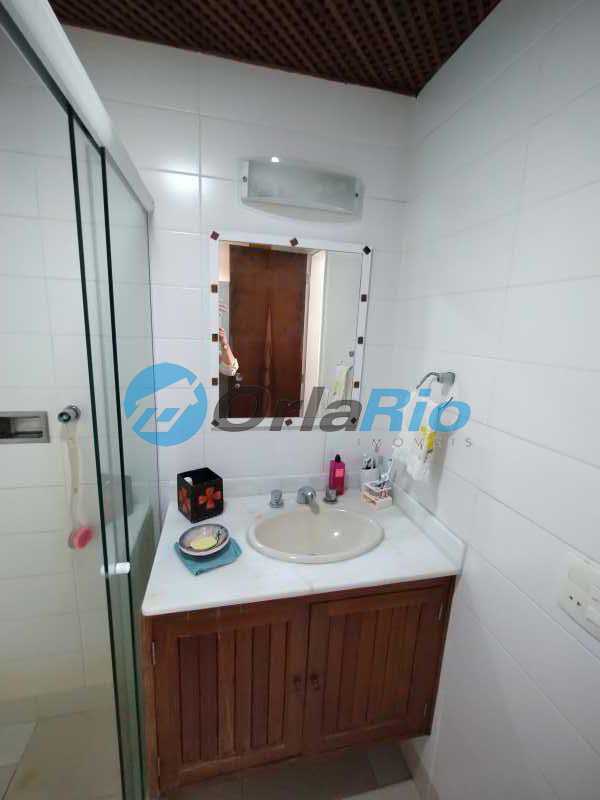 Conheça Banheiro Social.. 2 do imóvel - Apartamento à venda Rua Pompeu Loureiro, Copacabana, Rio de Janeiro - R$ 1.300.000 - OLAP30588 - 10 Banheiro Social.. 2 - 10