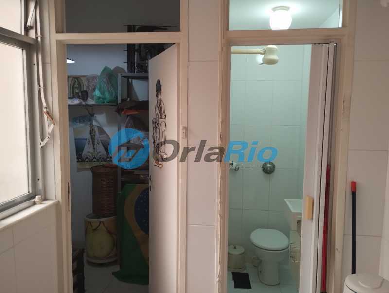 Conheça Acesso ao banheiro e quarto de do imóvel - Apartamento à venda Rua Pompeu Loureiro, Copacabana, Rio de Janeiro - R$ 1.300.000 - OLAP30588 - 22 Acesso ao banheiro e quarto de - 22