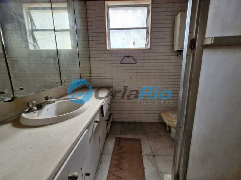 Conheça 21-banheiro suíte quarto 4 do imóvel - Cobertura 6 quartos à venda Copacabana, Rio de Janeiro - R$ 2.950.000 - OLCO60001 - 21 21-banheiro suíte quarto 4 - 21