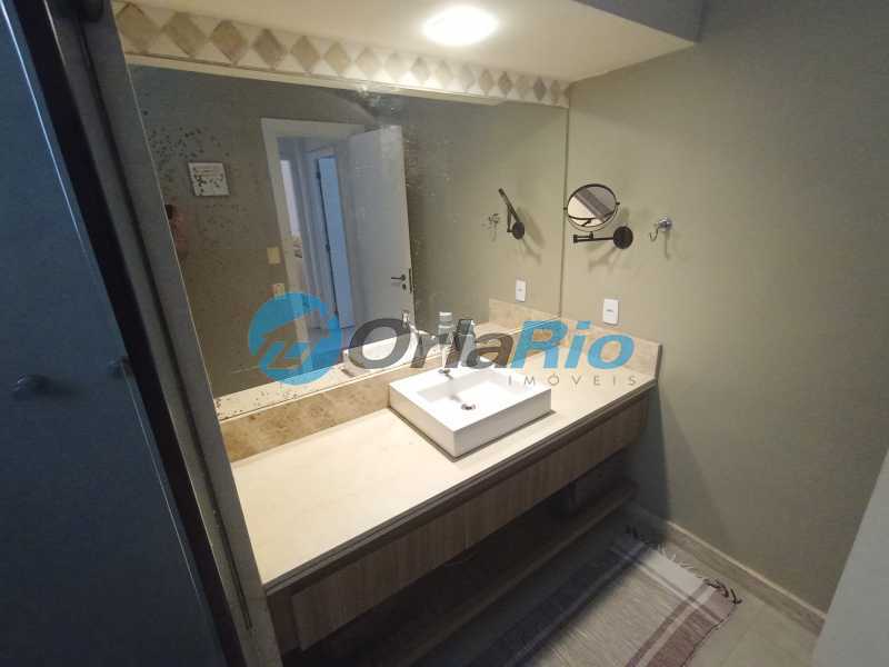 Conheça BANHEIRO SOCIAL do imóvel - Apartamento à venda Avenida Nossa Senhora de Copacabana, Leme, Rio de Janeiro - R$ 1.450.000 - OLAP20484 - 18 BANHEIRO SOCIAL - 18