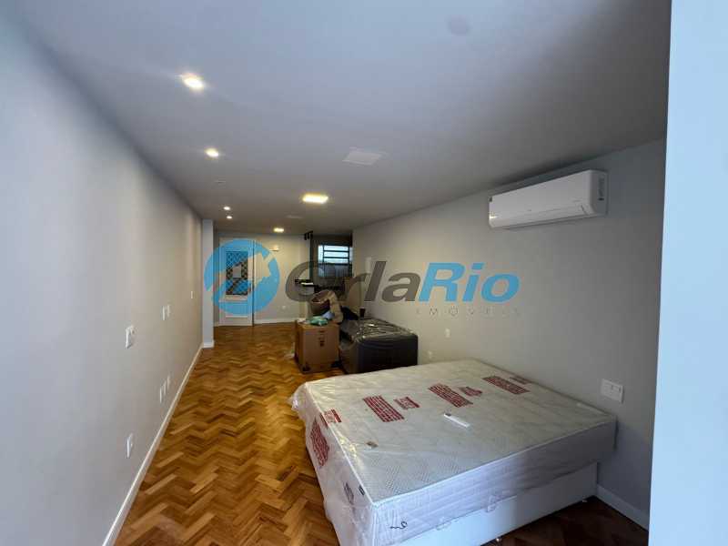Conheça Sala/quarto do imóvel - Kitnet/Conjugado 36m² à venda Rua Gustavo Sampaio, Leme, Rio de Janeiro - R$ 700.000 - OLKI00166 - 10 Sala/quarto - 10