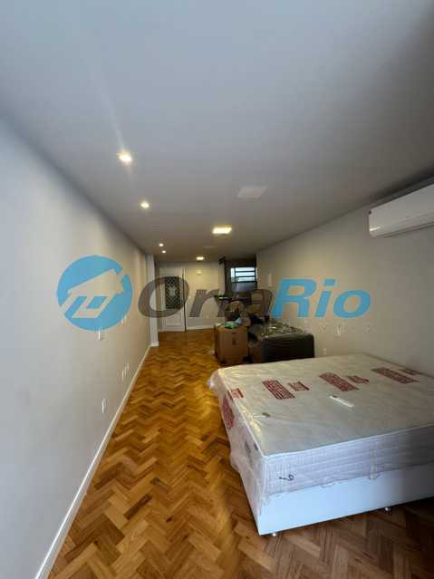 Conheça Sala/quarto do imóvel - Kitnet/Conjugado 36m² à venda Rua Gustavo Sampaio, Leme, Rio de Janeiro - R$ 700.000 - OLKI00166 - 12 Sala/quarto - 12