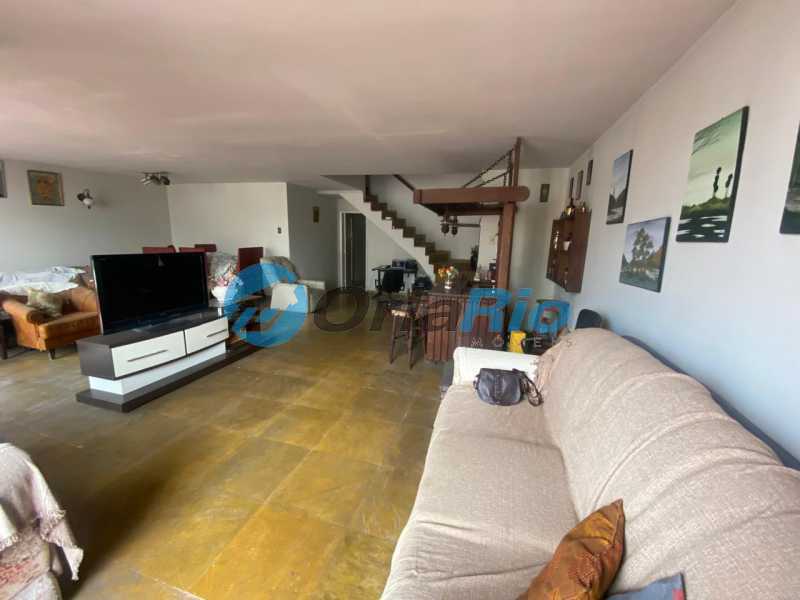 Conheça SALA DE ESTAR do imóvel - Cobertura à venda Avenida Nossa Senhora de Copacabana, Copacabana, Rio de Janeiro - R$ 1.900.000 - OLCO40044 - 5 SALA DE ESTAR - 5