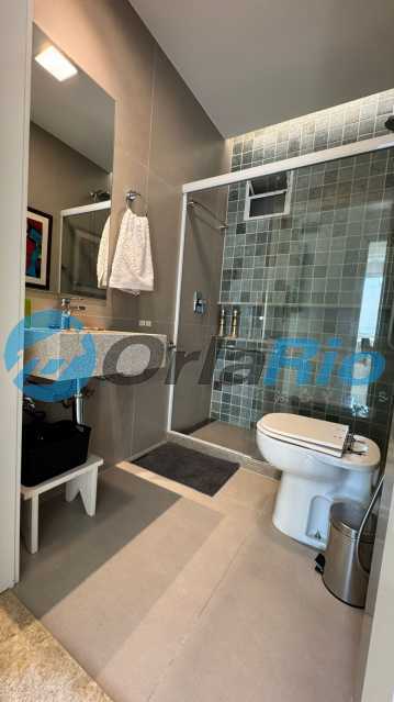 Conheça Banheiro social do imóvel - Apartamento à venda Avenida Nossa Senhora de Copacabana, Leme, Rio de Janeiro - R$ 1.420.000 - OLAP30830 - 19 Banheiro social - 19