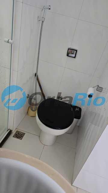 Conheça BANHEIRO DE SERVIÇO do imóvel - Apartamento à venda Avenida Atlântica, Copacabana, Rio de Janeiro - R$ 2.500.000 - OLAP30831 - 19 BANHEIRO DE SERVIÇO - 19