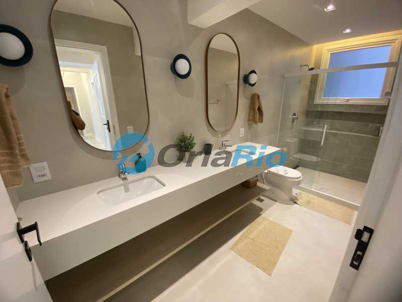 Conheça Banheiro suíte master do imóvel - Apartamento à venda Avenida Nossa Senhora de Copacabana, Copacabana, Rio de Janeiro - R$ 2.500.000 - OLAP30856 - 21 Banheiro suíte master - 21