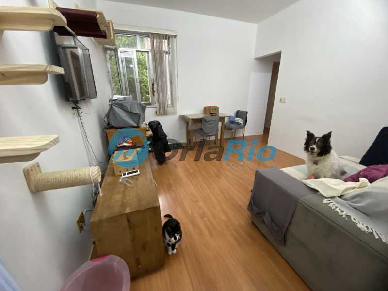 Conheça Sala de estar do imóvel - Apartamento à venda Rua Barata Ribeiro, Copacabana, Rio de Janeiro - R$ 839.000 - OLAP20580 - 2 Sala de estar - 2