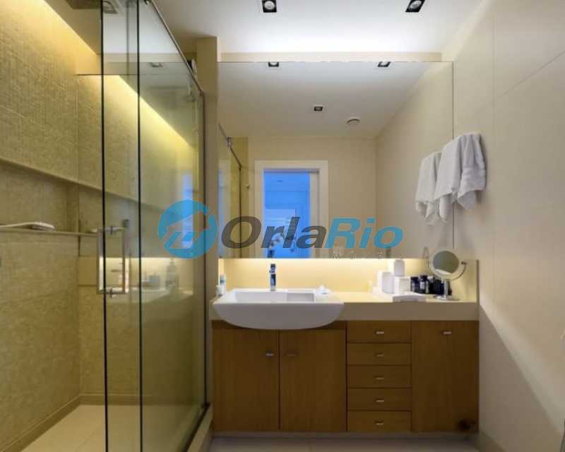 Conheça BANHEIRO SUITE 1 do imóvel - Cobertura à venda Rua Gustavo Sampaio, Leme, Rio de Janeiro - R$ 10.800.000 - OLCO20013 - 10 BANHEIRO SUITE 1 - 10