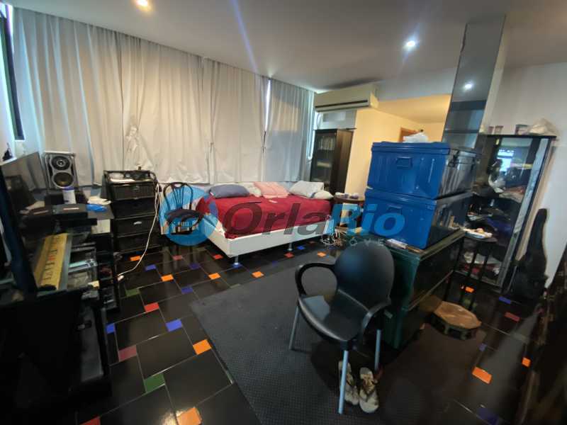 Conheça Quarto suite 2 do imóvel - Cobertura à venda Avenida Atlântica, Copacabana, Rio de Janeiro - R$ 5.000.000 - OLCO20012 - 22 Quarto suite 2 - 22