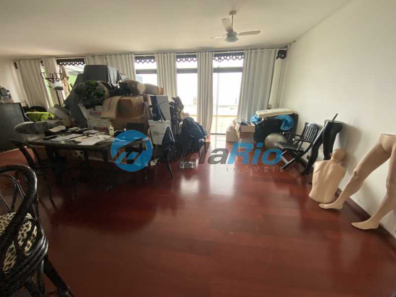 Conheça Sala do imóvel - Cobertura à venda Avenida Atlântica, Copacabana, Rio de Janeiro - R$ 5.000.000 - OLCO20012 - 8 Sala - 8
