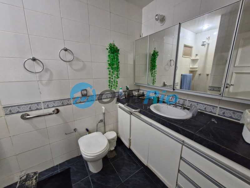 Conheça 15-banheiro social do imóvel - Apartamento à venda Rua General Ribeiro da Costa, Leme, Rio de Janeiro - R$ 1.080.000 - OLAP40201 - 15 15-banheiro social - 15