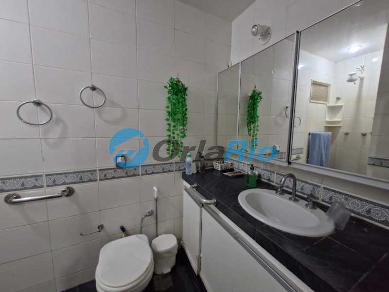 Conheça 21-banheiro suíte do imóvel - Apartamento à venda Rua General Ribeiro da Costa, Leme, Rio de Janeiro - R$ 1.080.000 - OLAP40201 - 21 21-banheiro suíte - 21