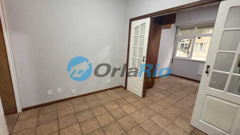 Conheça Sala do imóvel - Kitnet/Conjugado 23m² à venda Avenida Atlântica, Copacabana, Rio de Janeiro - R$ 750.000 - OLKI00205 - 4 Sala - 4
