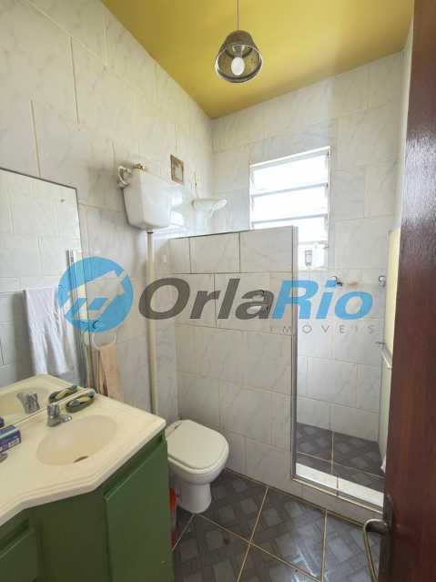 Conheça banheiro social do imóvel - Apartamento à venda Rua Saint Roman, Copacabana, Rio de Janeiro - R$ 400.000 - OLAP20624 - 21 banheiro social - 21