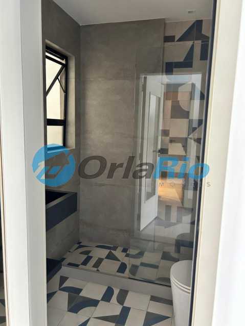 Conheça 4º andar - Banheiro suíte 3 do imóvel - Cobertura à venda Rua Redentor, Ipanema, Rio de Janeiro - R$ 13.500.000 - OLCO40045 - 9 4º andar - Banheiro suíte 3 - 9