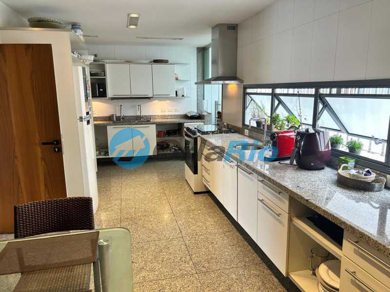 Conheça 5º andar - cozinha do imóvel - Cobertura à venda Rua Redentor, Ipanema, Rio de Janeiro - R$ 13.500.000 - OLCO40045 - 18 5º andar - cozinha - 18