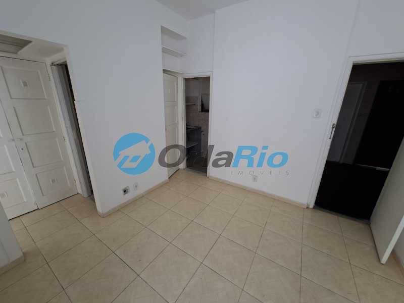 Conheça SALA do imóvel - Apartamento à venda Rua Silva Castro, Copacabana, Rio de Janeiro - R$ 440.000 - OLAP10402 - 5 SALA - 5