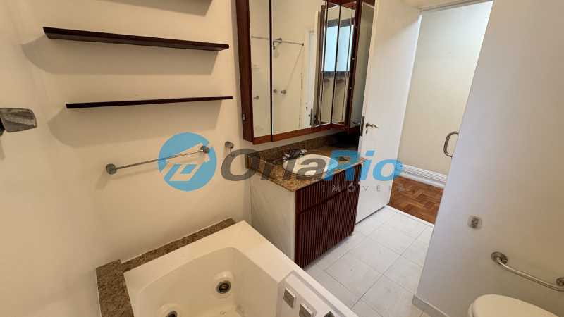 Conheça BANHEIRO SOCIAL 1 do imóvel - Apartamento à venda Rua General Ribeiro da Costa, Leme, Rio de Janeiro - R$ 1.480.000 - OLAP30928 - 8 BANHEIRO SOCIAL 1 - 8