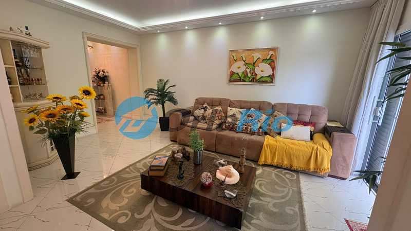 Conheça SALA DE ESTAR do imóvel - Apartamento à venda Avenida Atlântica, Copacabana, Rio de Janeiro - R$ 3.300.000 - OLAP40213 - 3 SALA DE ESTAR - 3