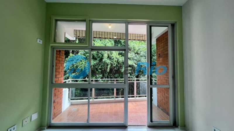 Conheça sala/ varanda do imóvel - Apartamento à venda Rua Marechal Mascarenhas de Morais, Copacabana, Rio de Janeiro - R$ 1.100.000 - OLAP10412 - 5 sala/ varanda - 5