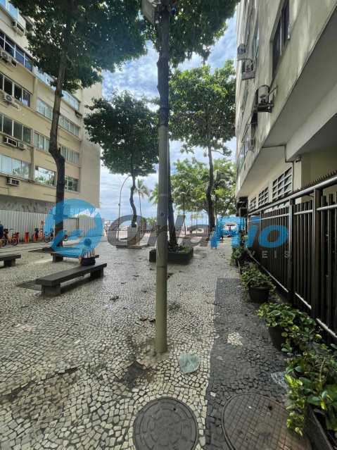 Conheça 17- Vista da praia. do imóvel - Apartamento à venda Rua Padre Antônio Vieira, Leme, Rio de Janeiro - R$ 1.850.000 - OLAP30946 - 20 17- Vista da praia. - 20