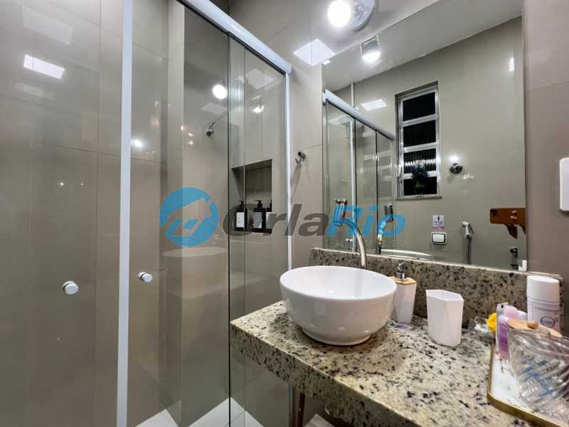 Conheça banheiro do imóvel - Kitnet/Conjugado 32m² à venda Rua Barata Ribeiro, Copacabana, Rio de Janeiro - R$ 670.000 - OLKI00208 - 13 banheiro - 13