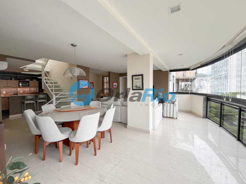 Conheça Sala 1º Piso do imóvel - Cobertura à venda Rua Humberto de Campos, Leblon, Rio de Janeiro - R$ 6.850.000 - OLCO40046 - 13 Sala 1º Piso - 13