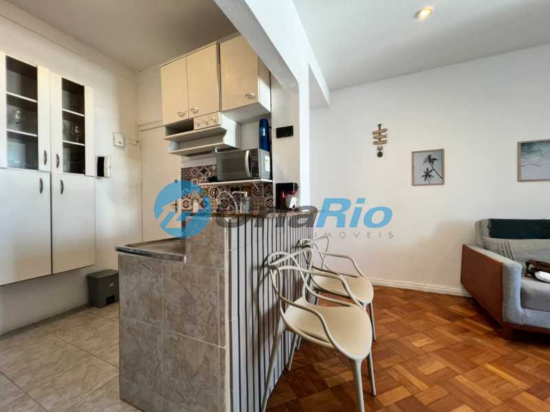 Conheça sala e cozinha do imóvel - Apartamento à venda Rua Visconde de Pirajá, Ipanema, Rio de Janeiro - R$ 1.480.000 - OLAP20671 - 20 sala e cozinha - 20