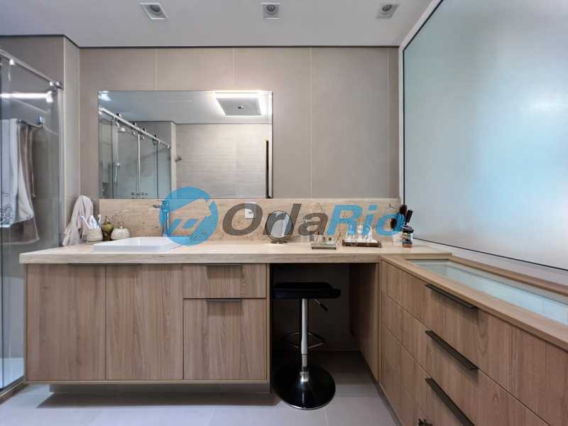 Conheça banheiro suite do imóvel - Apartamento à venda Rua Roberto Dias Lópes, Leme, Rio de Janeiro - R$ 1.850.000 - OLAP30973 - 18 banheiro suite - 18