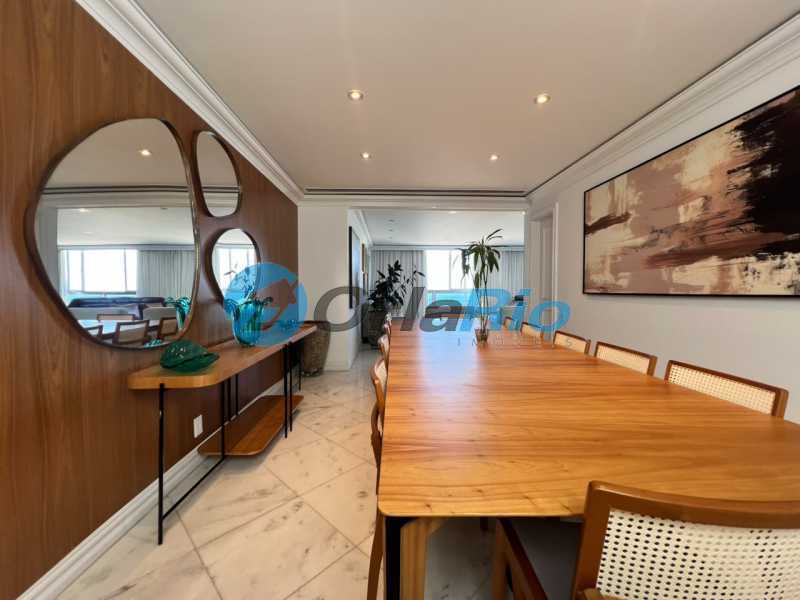 Conheça sala de jantar do imóvel - Cobertura à venda Avenida Atlântica, Copacabana, Rio de Janeiro - R$ 17.000.000 - OLCO40049 - 8 sala de jantar - 8