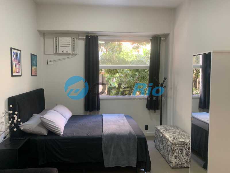 Conheça Interior do Quarto do imóvel - Kitnet/Conjugado 25m² à venda Rua Sá Ferreira, Copacabana, Rio de Janeiro - R$ 570.000 - OLKI00213 - 3 Interior do Quarto - 3