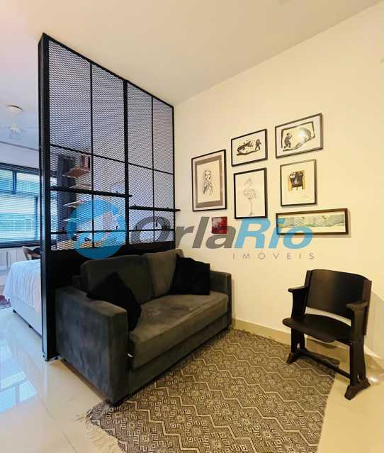 Conheça Sala do imóvel - Studio para alugar Avenida Prado Júnior, Copacabana, Rio de Janeiro - R$ 4.500 - OLST00012 - 3 Sala - 3