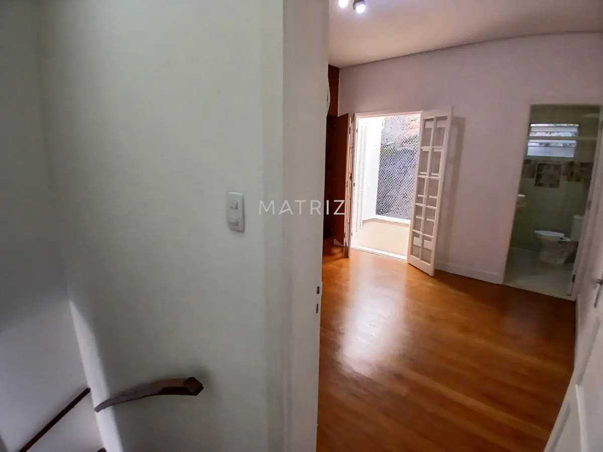 Conheça SUITE do imóvel - Casa de Vila à venda Rua Turiassu, Perdizes, São Paulo - R$ 2.200.000 - TURIASSU - 7 SUITE - 7
