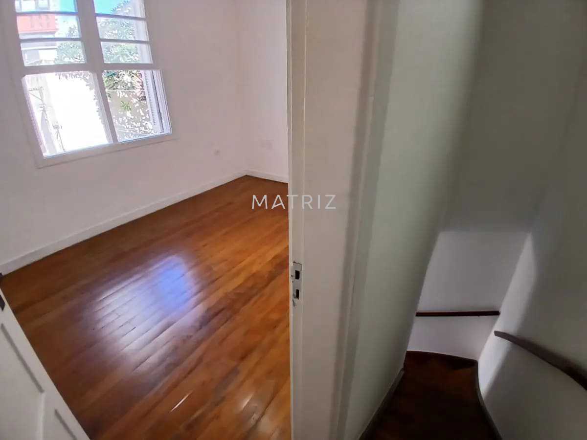Conheça QUARTO do imóvel - Casa de Vila à venda Rua Turiassu, Perdizes, São Paulo - R$ 2.200.000 - TURIASSU - 16 QUARTO - 16